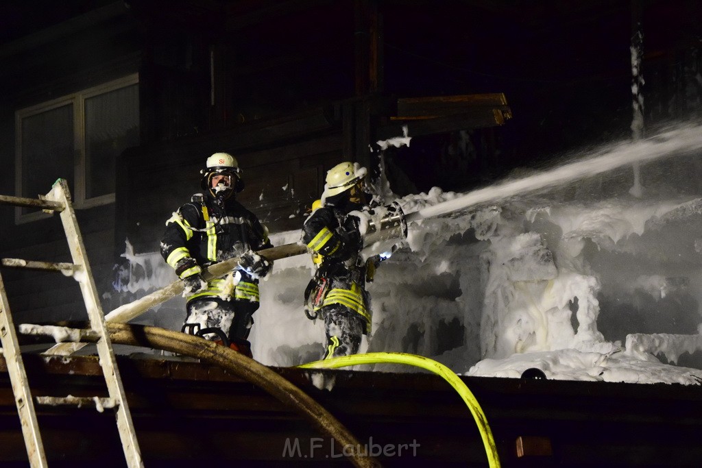 Grossfeuer Einfamilienhaus Siegburg Muehlengrabenstr P0443.JPG - Miklos Laubert